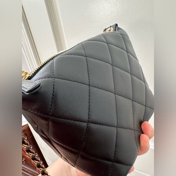 Newest lambskin 2024 chanel bag - Picture 10 of 16